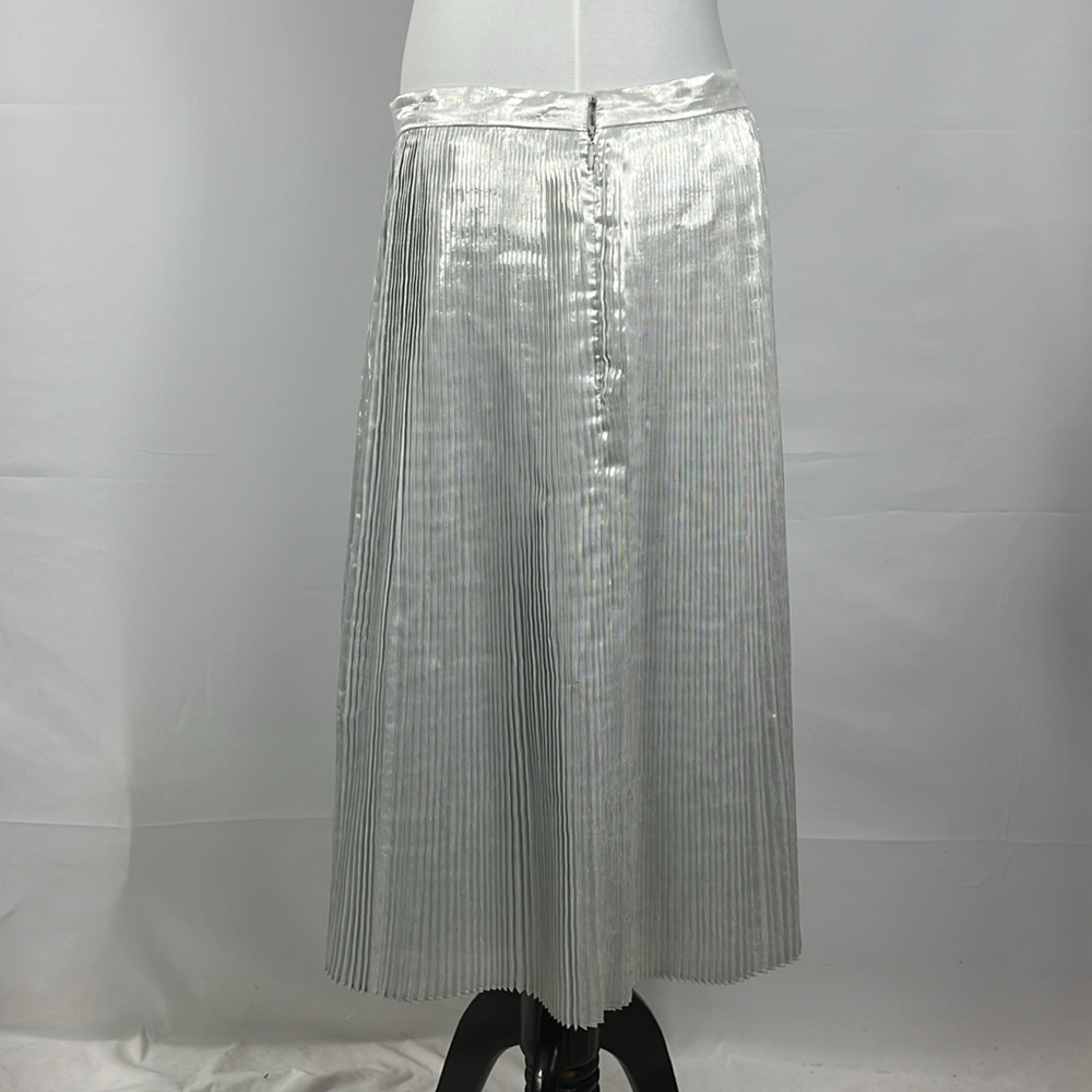 TALBOTS Silver Metallic Micro Pleated Party Skirt Knee Length Size 14 NWT - Picture 4 of 12